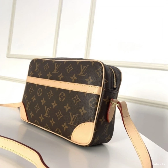 BAG VUITTON LOUIS MESSENGER 0806